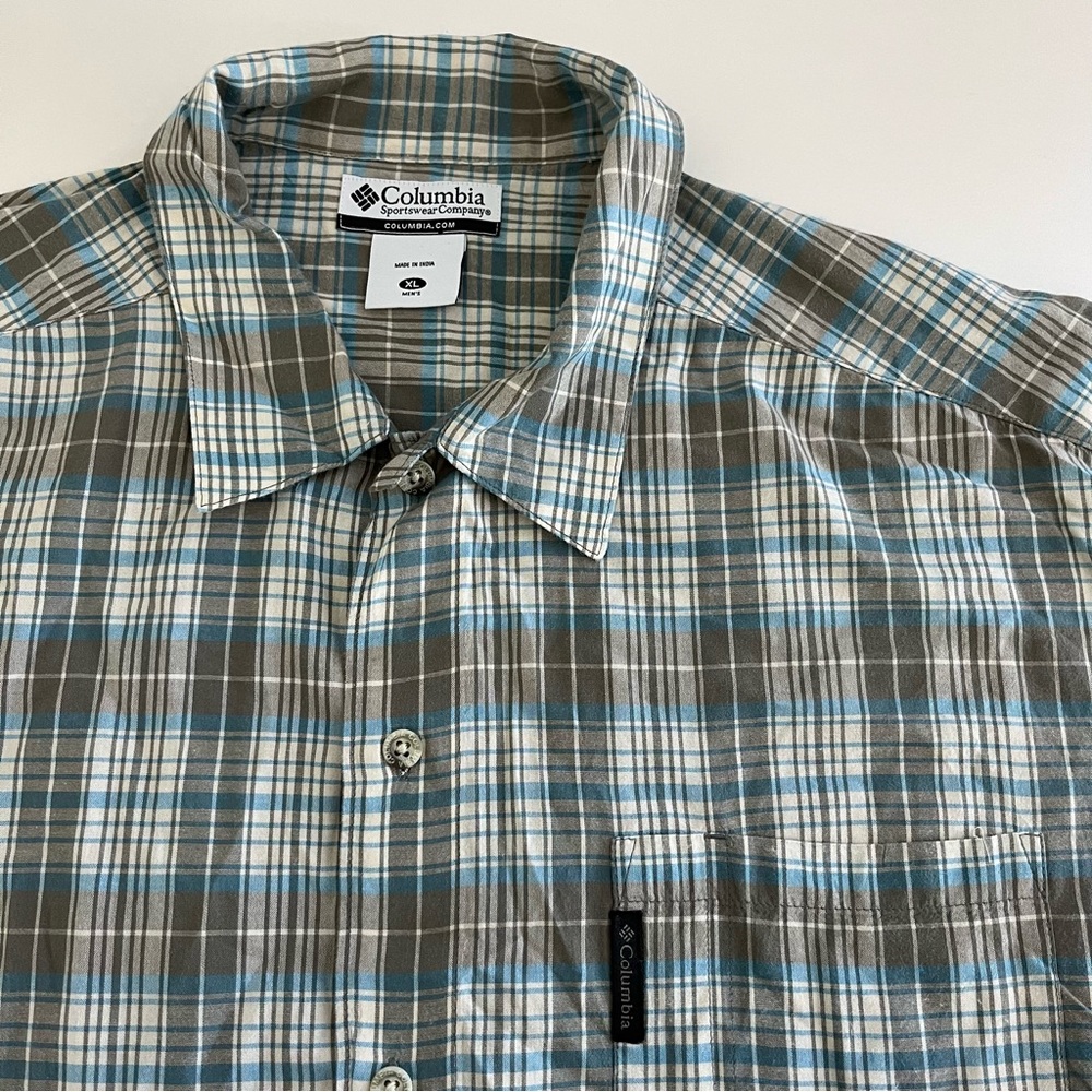 Columbia Plaid Button Down Short Sleeve Shirt XL blue‎ gray